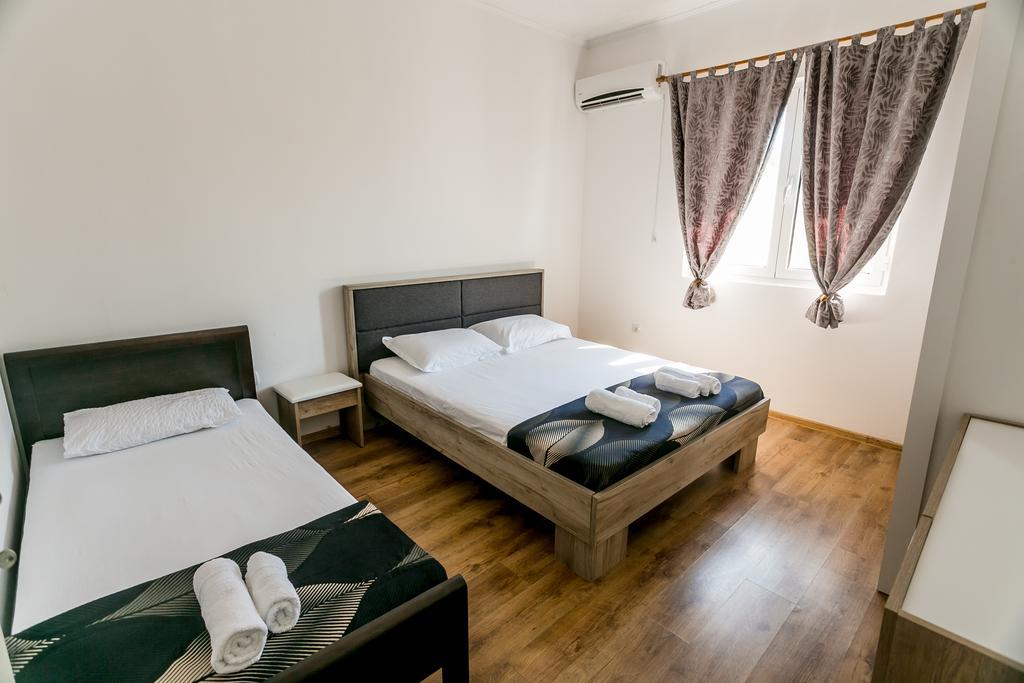 Tramonto Apartments Radanovici Luaran gambar