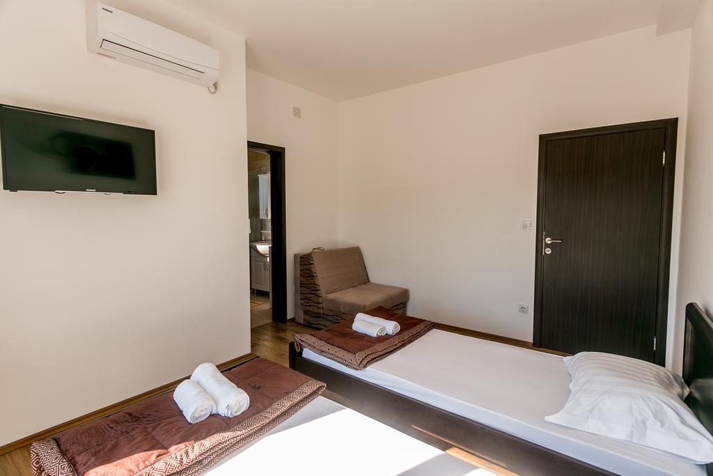 Tramonto Apartments Radanovici Luaran gambar